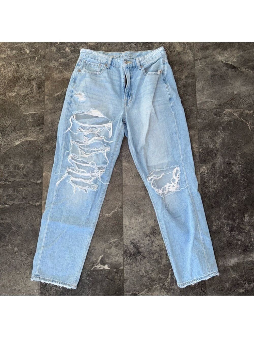 American Eagle Outfitters Mom Straight Jean Size 6